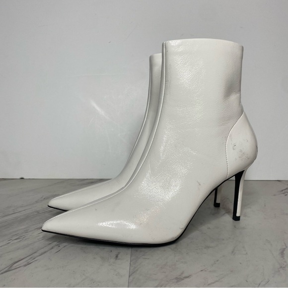 Jeffery Campbell Pointy Toe Faux Leather White Bootie 8 1/2 - Picture 14 of 14